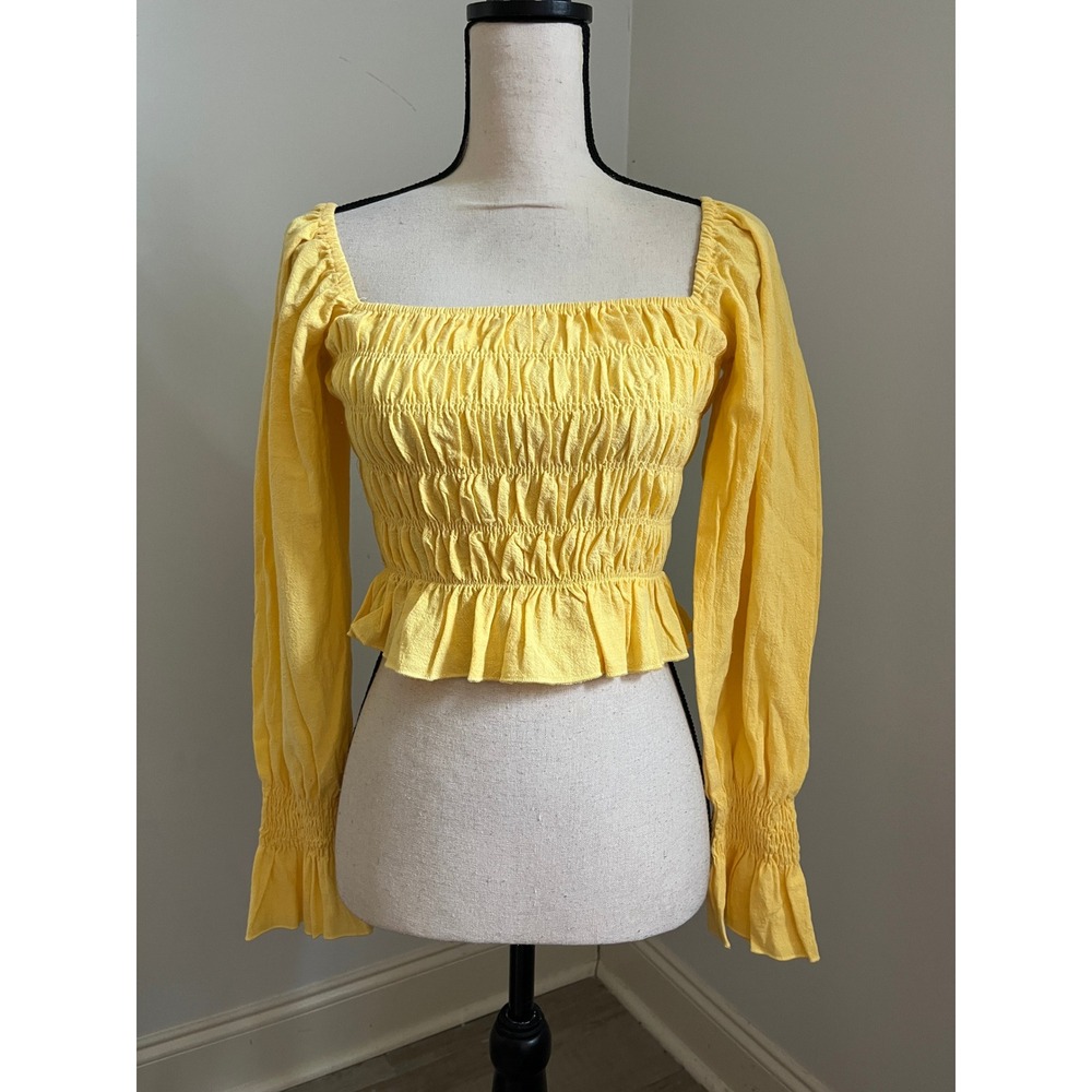 Smocked Boho Chic Top Womens XS Yellow Square Neck Long Sleeve Cropped Milkmaid‎